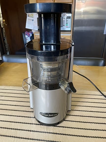 Omega Slow Juicer