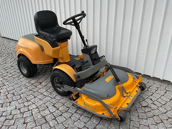 Åkgräsklippare 4 WD Stiga. Inkl. Vinterpaket.