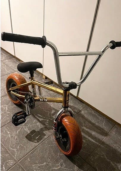 🚲 Mini BMX Raven – cool stuntcykel 🔥