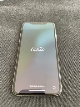 Apple iPhone XS 64GB Silver.