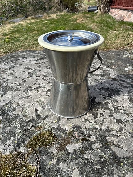 Potta / portabel toalett i rostfritt stål