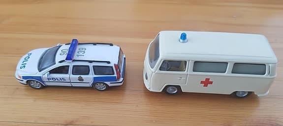 Leksaksbil VW ambulans