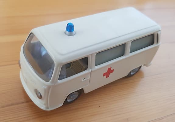 Leksaksbil VW ambulans
