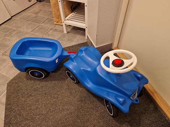 Bobby Car med släp