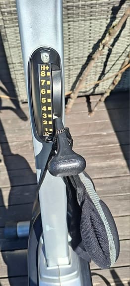 Abilica motionscykel med display och motståndsreglage