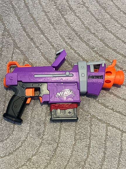 Nerf Fortnite leksakspistol lila