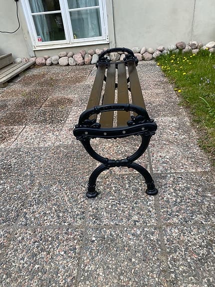 Byarums Bruk trädgårdsbänk gjutjärn trä