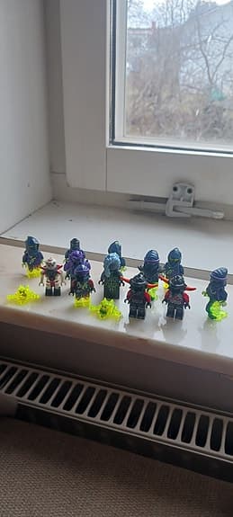 LEGO Ninjago minifigurer med tillbehör