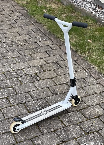 Sparkcykel STIGA Trick Scooter TX
