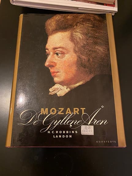 Bokpaket: Hjärtats nyckel heter sång, Mozart De gyllene åren, Dansskola hemma