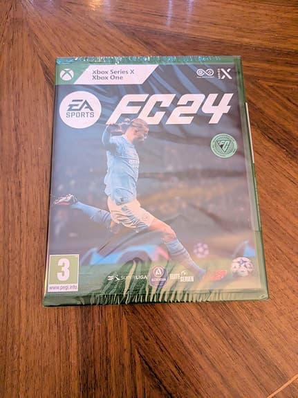 EA FC 24 - Oöppnad - Xbox Series X & Xbox One