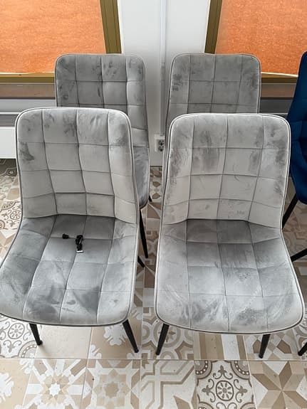 Matstolar i sammet 4st grå 4st blå