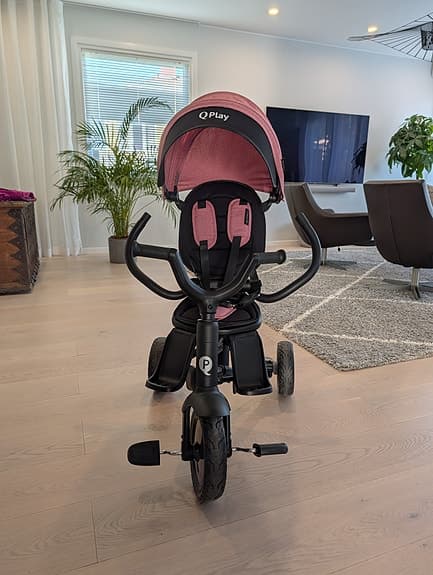 QPlay trehjuling med skjutstång rosa/svart