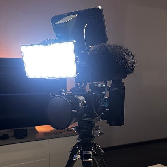 Komplett Video-Rig: Sony A6700 & Atomos Shinobi Go – Klar för produktion