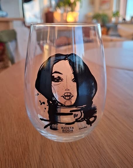 4 st nya Kosta Boda glas i originalförpackning