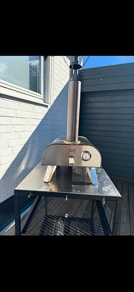 Austin and Barbeque pizzaugn