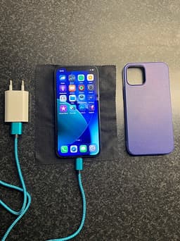 iPhone 12