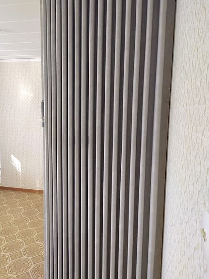 Vikvägg/vikdörrar/rumsavdelare