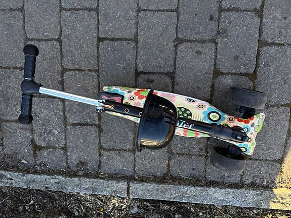 Sparkcykel med Batterifria LED fram- och bakhjul