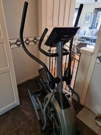 Crosstrainer Master CF50 yellow edition