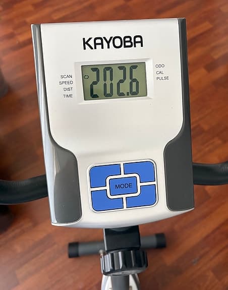 Kayoba träningscykel / motionscykel med åtta motståndsnivåer