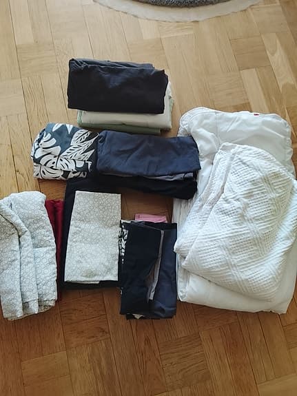 IKEA GRUSBLAD täcke  och sängkläder
