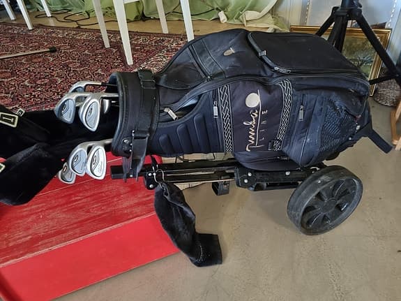 Tumba Line golfset med bag och vagn