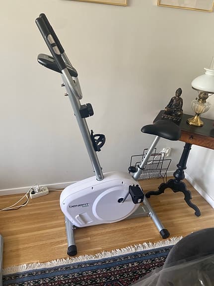 Benefit B425 motionscykel med display