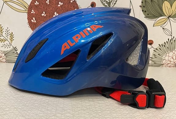 Ny Cykelhjälm Alpina barn st. 51-53