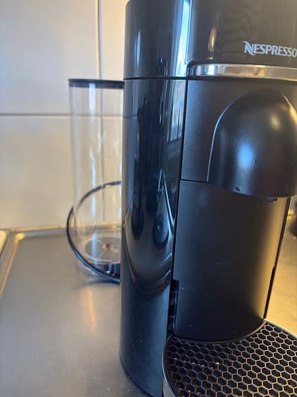 Nespresso kaffemaskin kapselmaskin svart