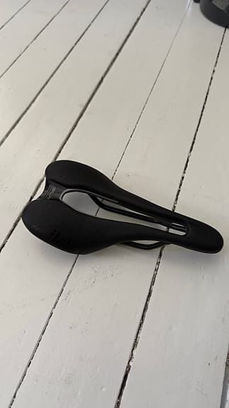 Selle Italia SLR Boost Superflow cykelsadel 130mm