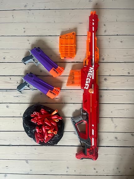 Nerf Fortnite paket – flera vapen + mycket ammo