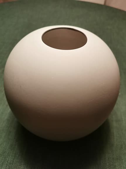 Cooee ball vase grey