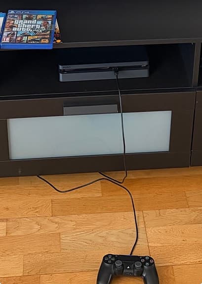 Playstation 4 Sony - 1TB Slim