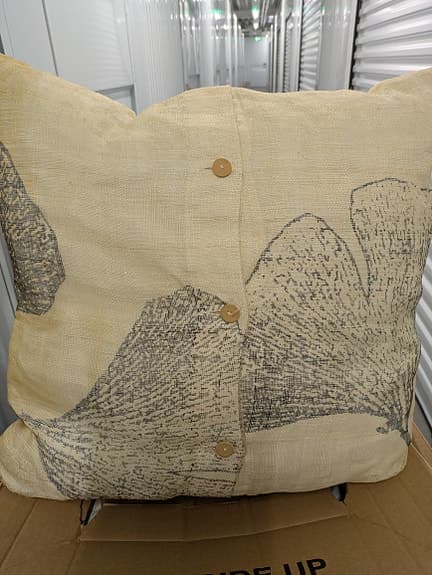 Vintage kudde / fjädrar innekudde