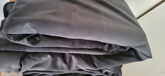 Hemtex mörkgrå sammetsgardin