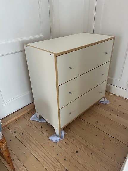 IKEA byrå