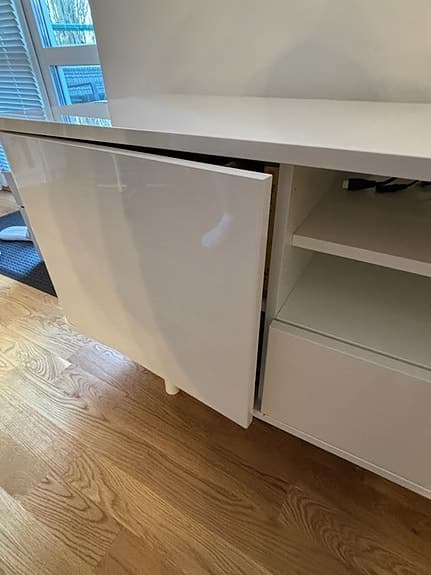 TV-bänk / Tv möbel från Ikea