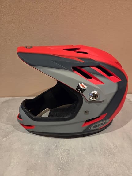 Bell Cykelhjälm