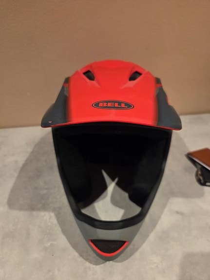 Bell Cykelhjälm