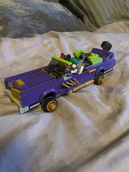 LEGO DC Joker Notorious Lowrider