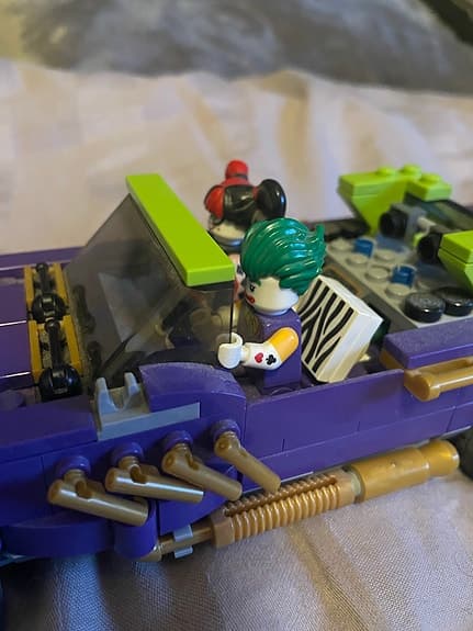 LEGO DC Joker Notorious Lowrider