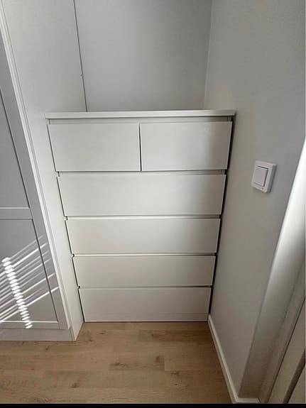 IKEA Aage Petersen byrå 80x123 vit
