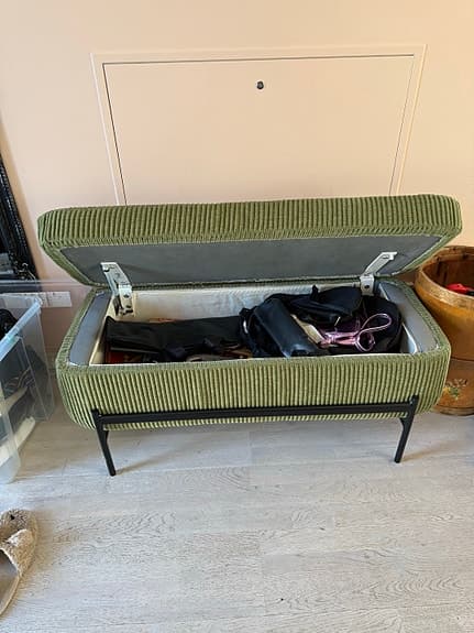 Sittbänk med förvaring