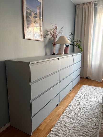 Tre Byråer ljusblå