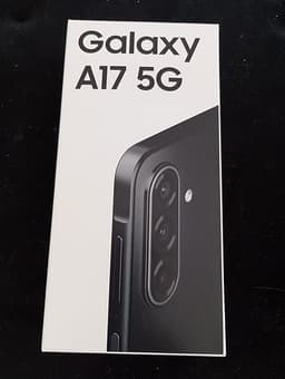 Helt ny oöppnad svart Samsung A17 5G 128GB