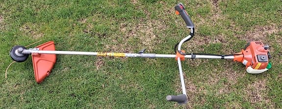 Husqvarns 325 R XT Series Röjsåg