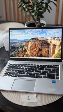 HP EliteBook 840 G8 14" i5-1135G7/16GB/256GB - mycket bra skick