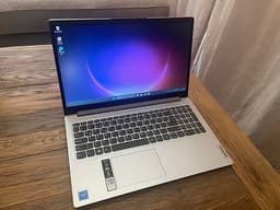 Lenovo IdeaPad 1 – 15,6” laptop i nyskick