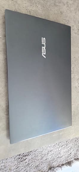 Asus ZenBook 14"